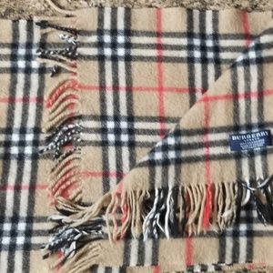 AUTHENTIC CLASSIC STYLE BURBERRY SCARF